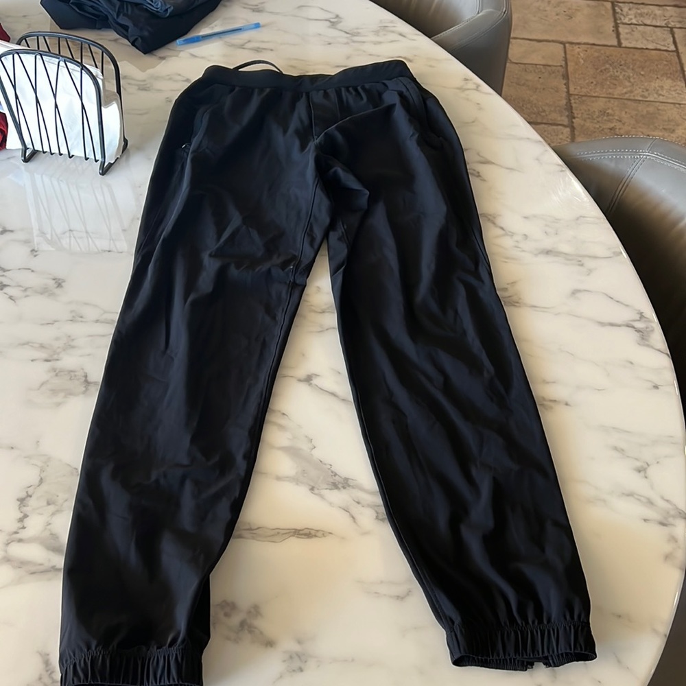 Lululemon joggers
